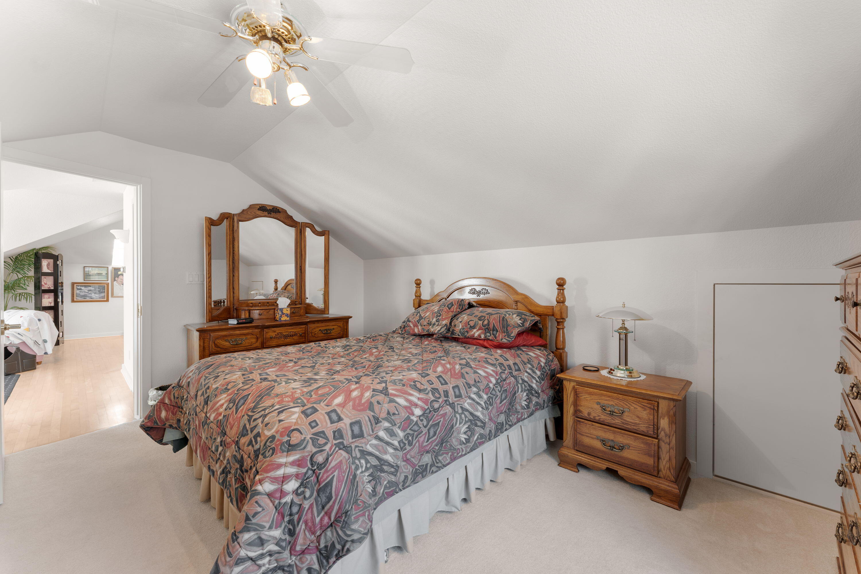 N6715 County Rd I Fredonia, WI 53021 - Photo 37 of 74 Bedroom #3