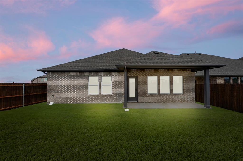 1208 Redcoat Drive Forney, TX 75126 - Photo 27 of 33 28_29. 1208 Redcoat - Twilight (3)