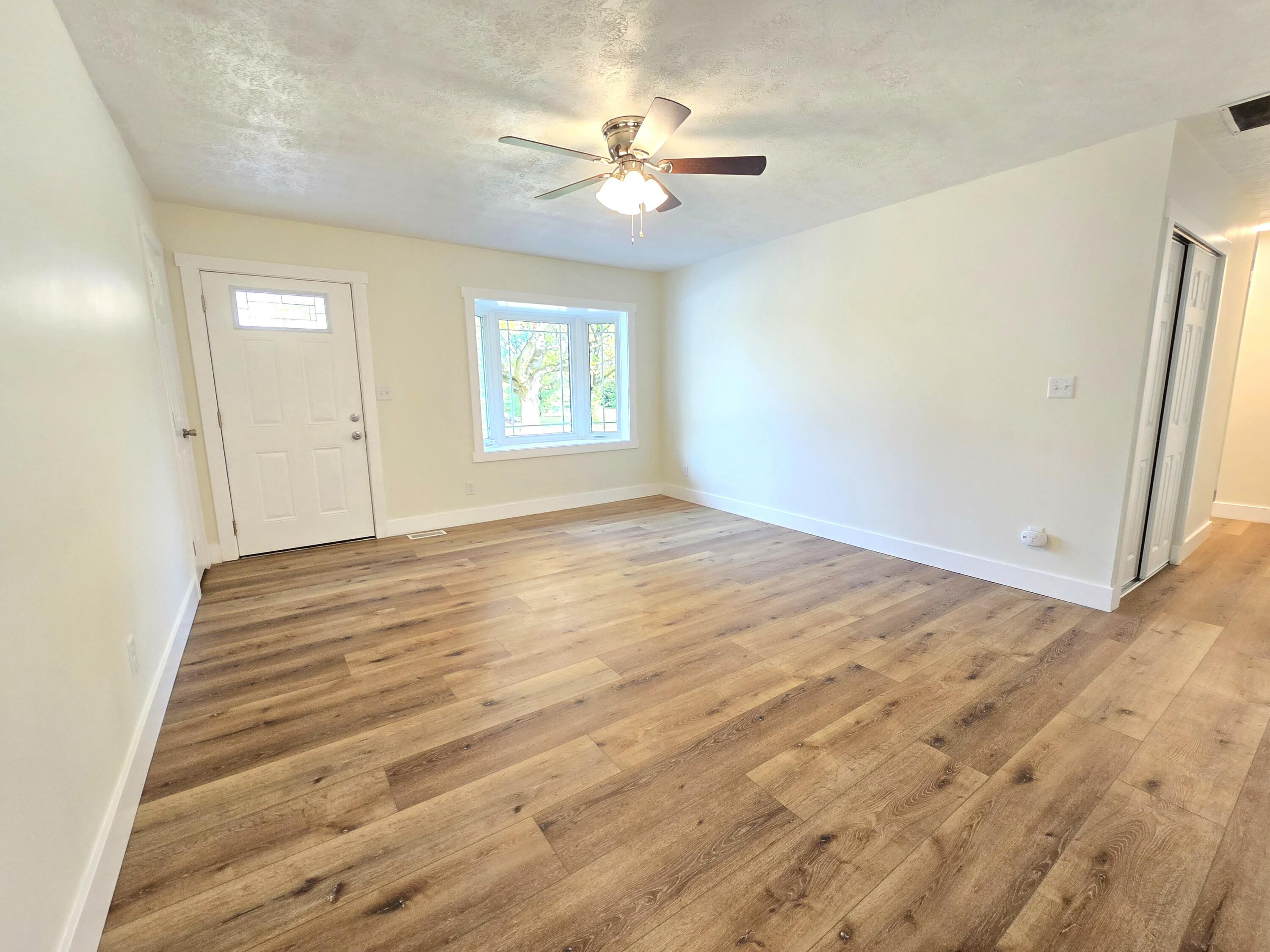 3139 South Tecumseh Road Springfield, OH 45502 - Photo 7 of 31