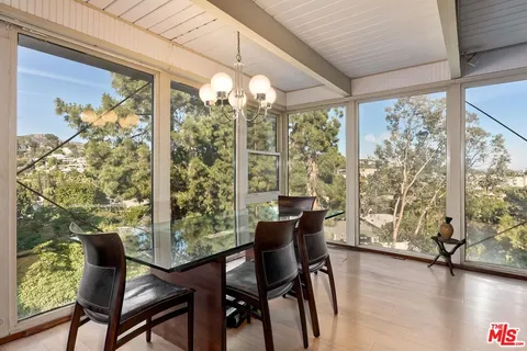 $899,000 | 2274 Vasanta Way, Los Angeles, CA 90068