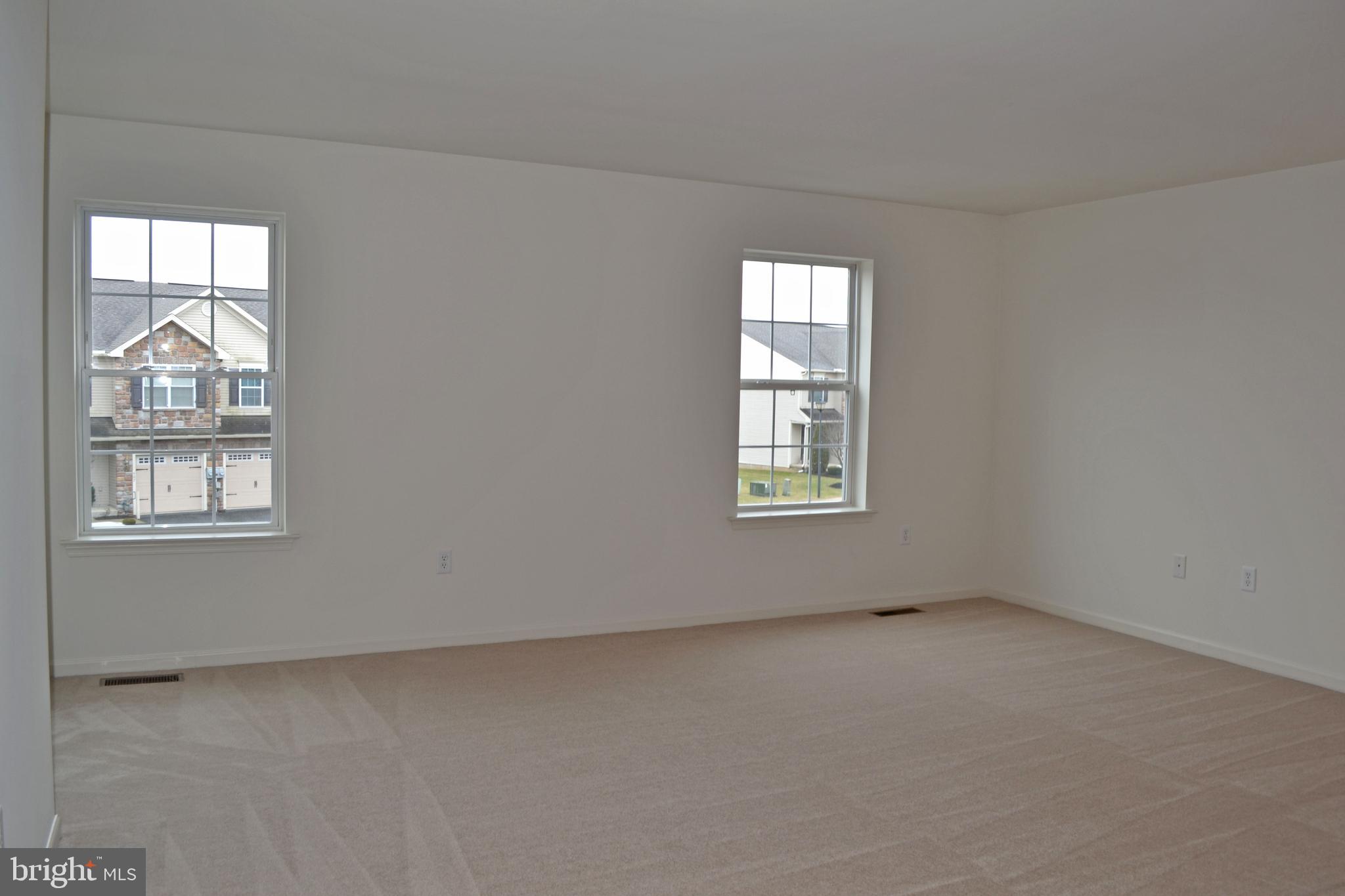 505 Caramist Circle Sinking Spring, PA 19608 - Photo 10 of 16 Gallery Image 10