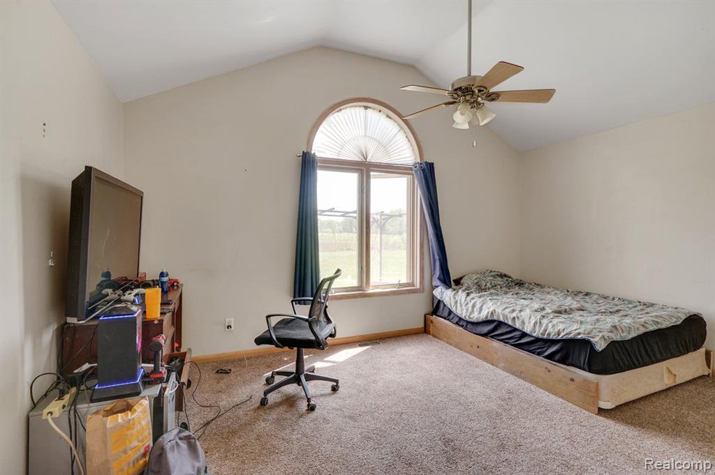 8322 Short Road Columbus, MI 48063 - Photo 29 of 41