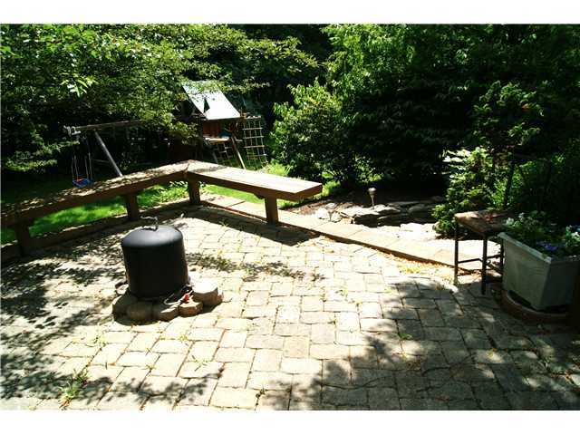 1745 Carriage Road Powell, OH 43065 - Photo 15 of 17 Gallery Image 15