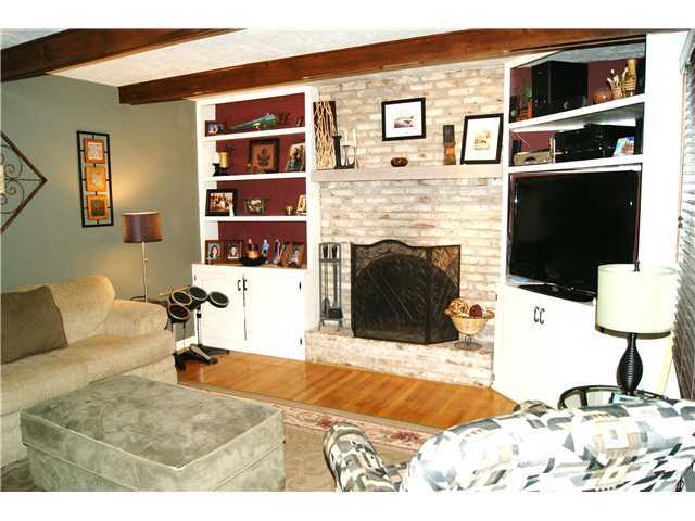 1745 Carriage Road Powell, OH 43065 - Photo 7 of 17 Gallery Image 7