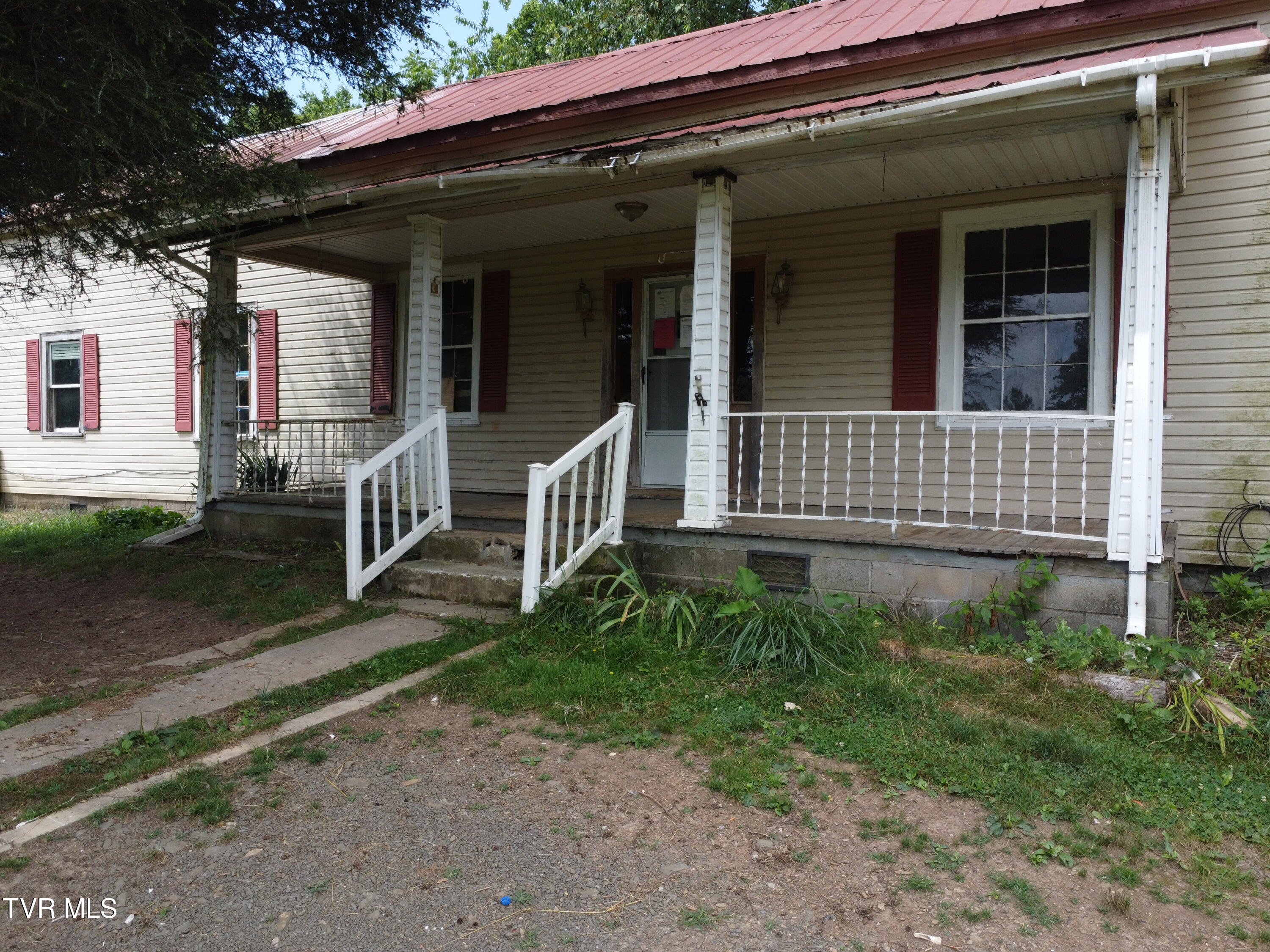 14176 Countiss Road Abingdon, VA 24210 - Photo 1 of 23 DJI_0120