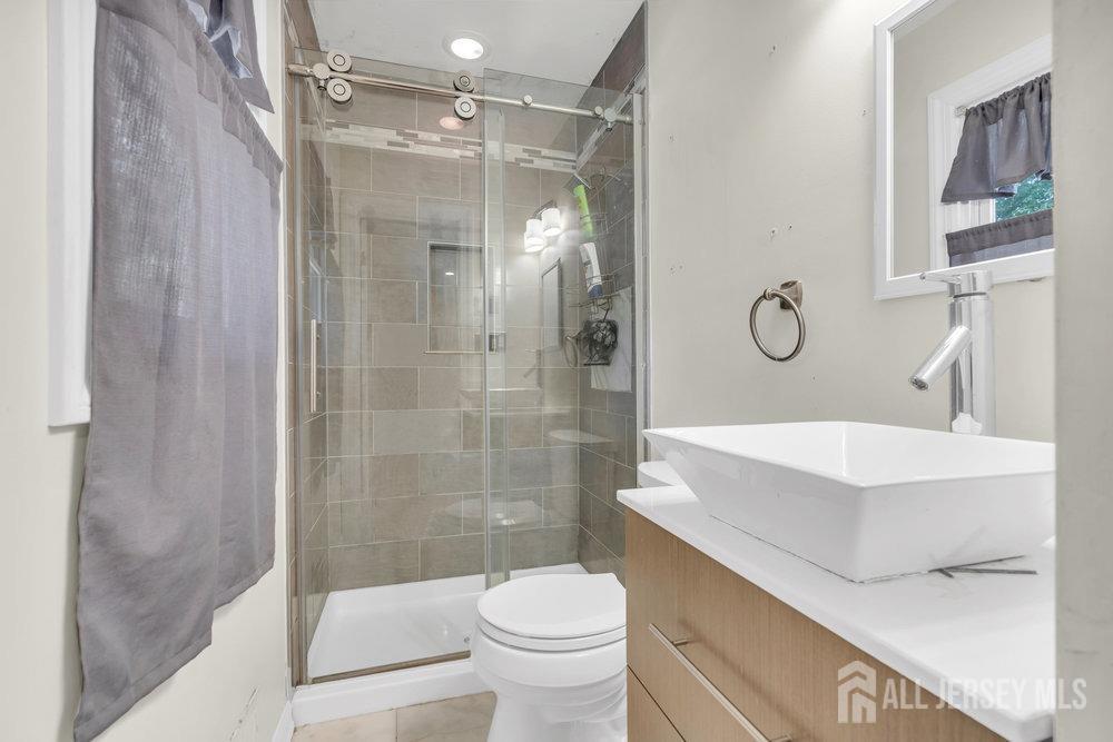 1295 Omaha Road North Brunswick, NJ 08902 - Photo 18 of 29 Gallery Image 18