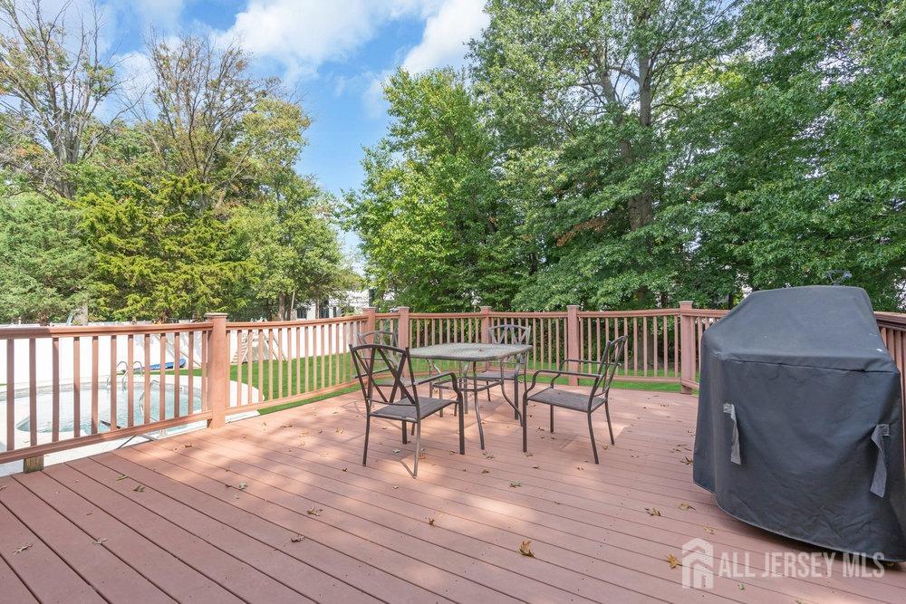 1295 Omaha Road North Brunswick, NJ 08902 - Photo 26 of 29 Gallery Image 26