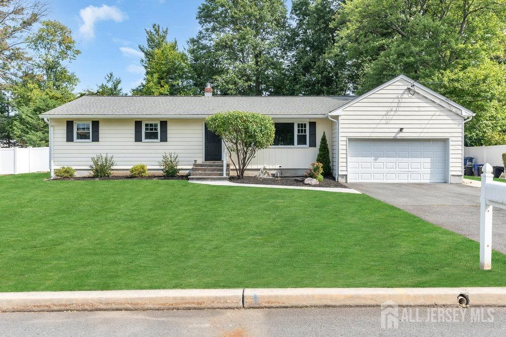 1295 Omaha Road North Brunswick, NJ 08902 - Photo 5 of 29 Gallery Image 5