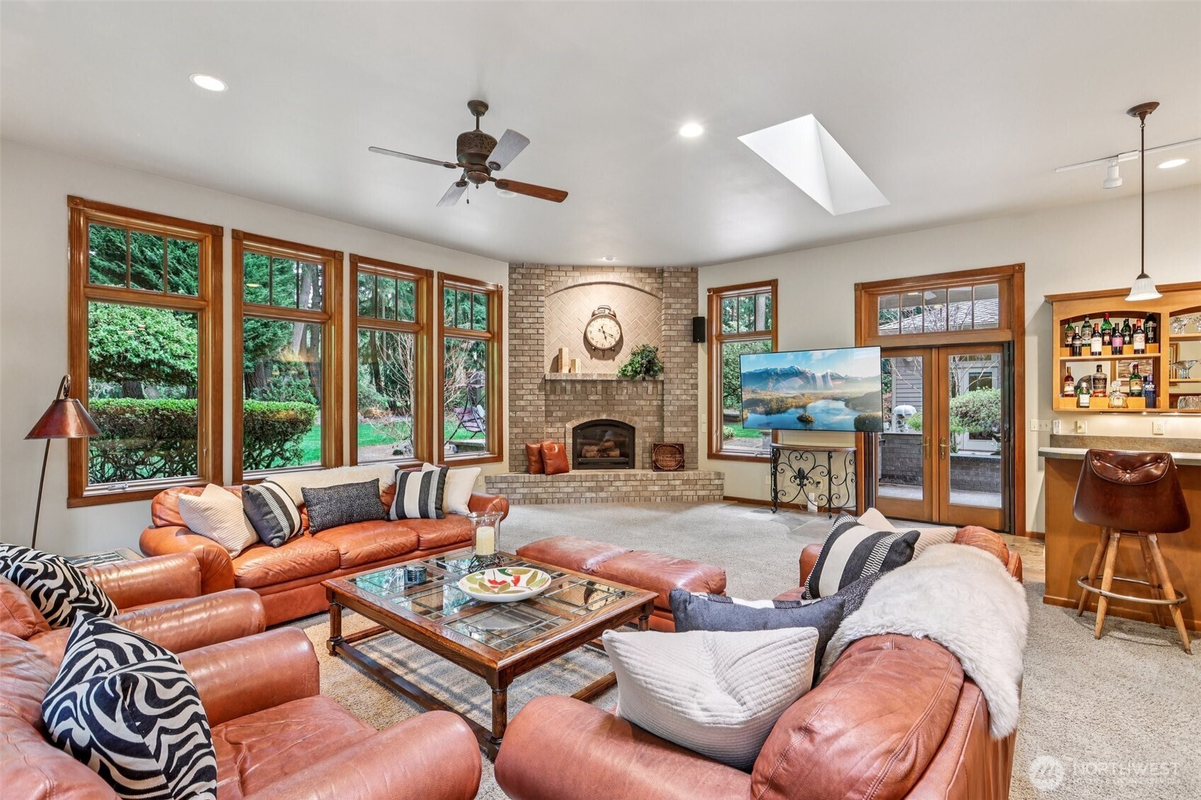 21611 45th Avenue Southeast Bothell, WA 98021 - Photo 13 of 39