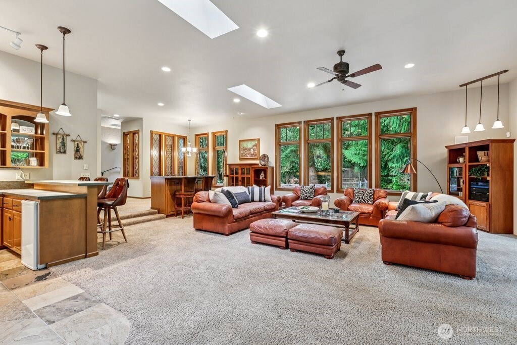 21611 45th Avenue Southeast Bothell, WA 98021 - Photo 14 of 39