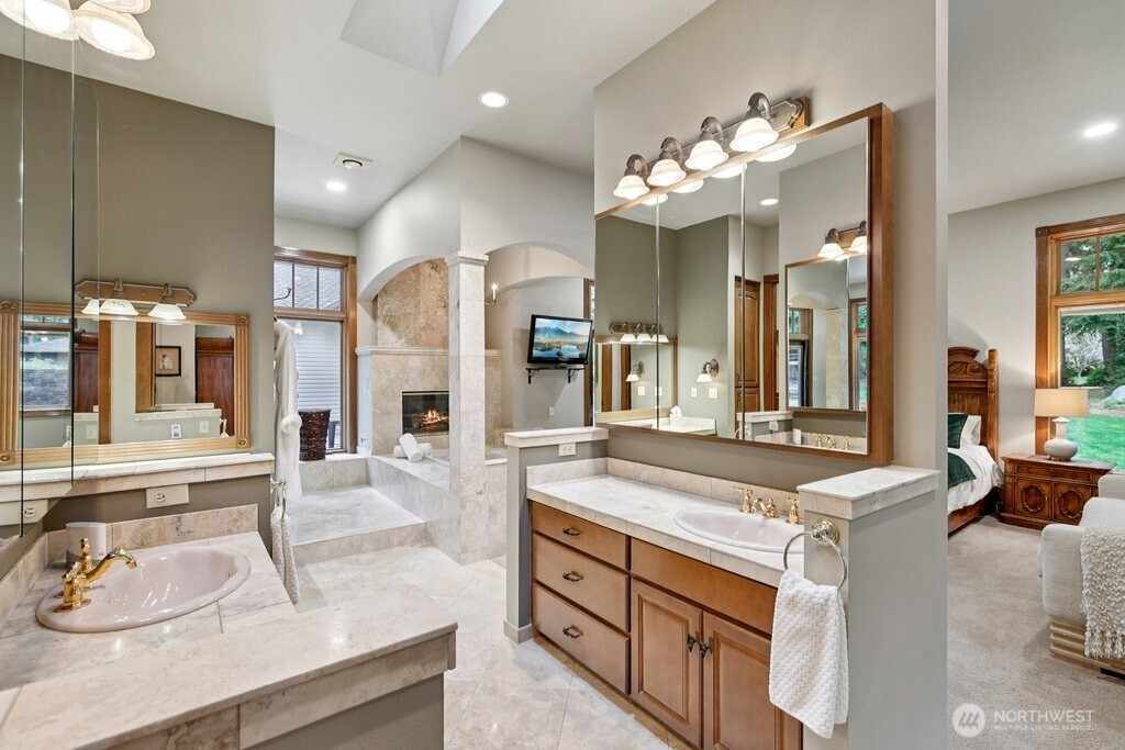 21611 45th Avenue Southeast Bothell, WA 98021 - Photo 18 of 39