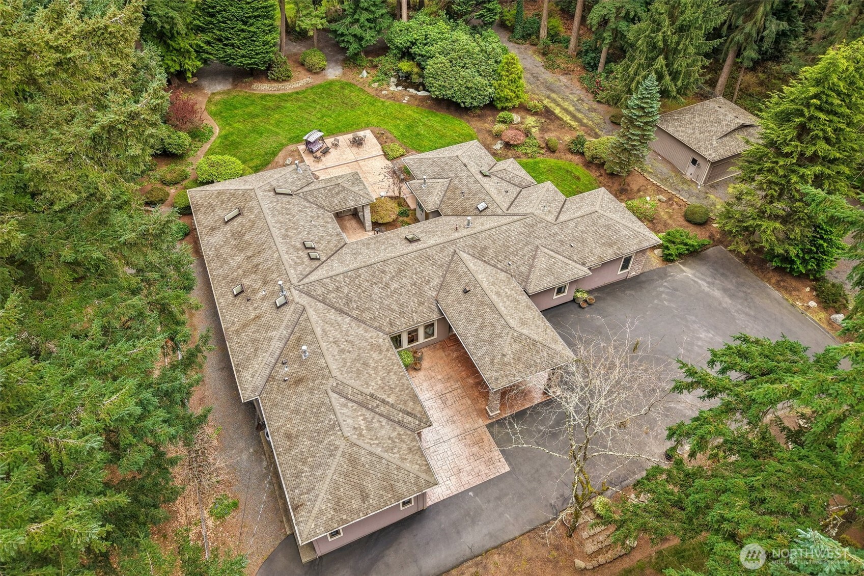 21611 45th Avenue Southeast Bothell, WA 98021 - Photo 37 of 39