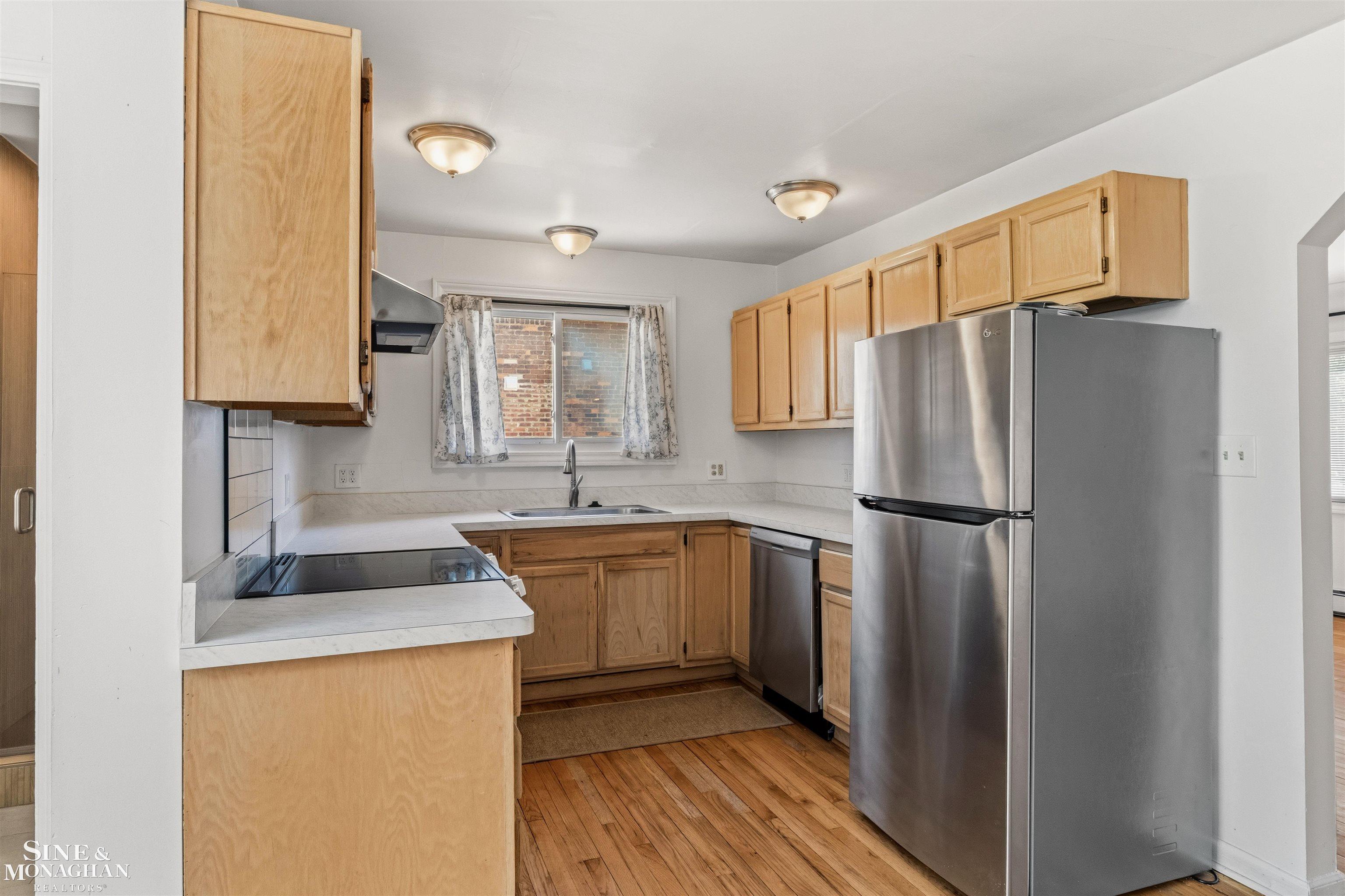 866 Lincoln Road Grosse Pointe, MI 48230 - Photo 21 of 34
