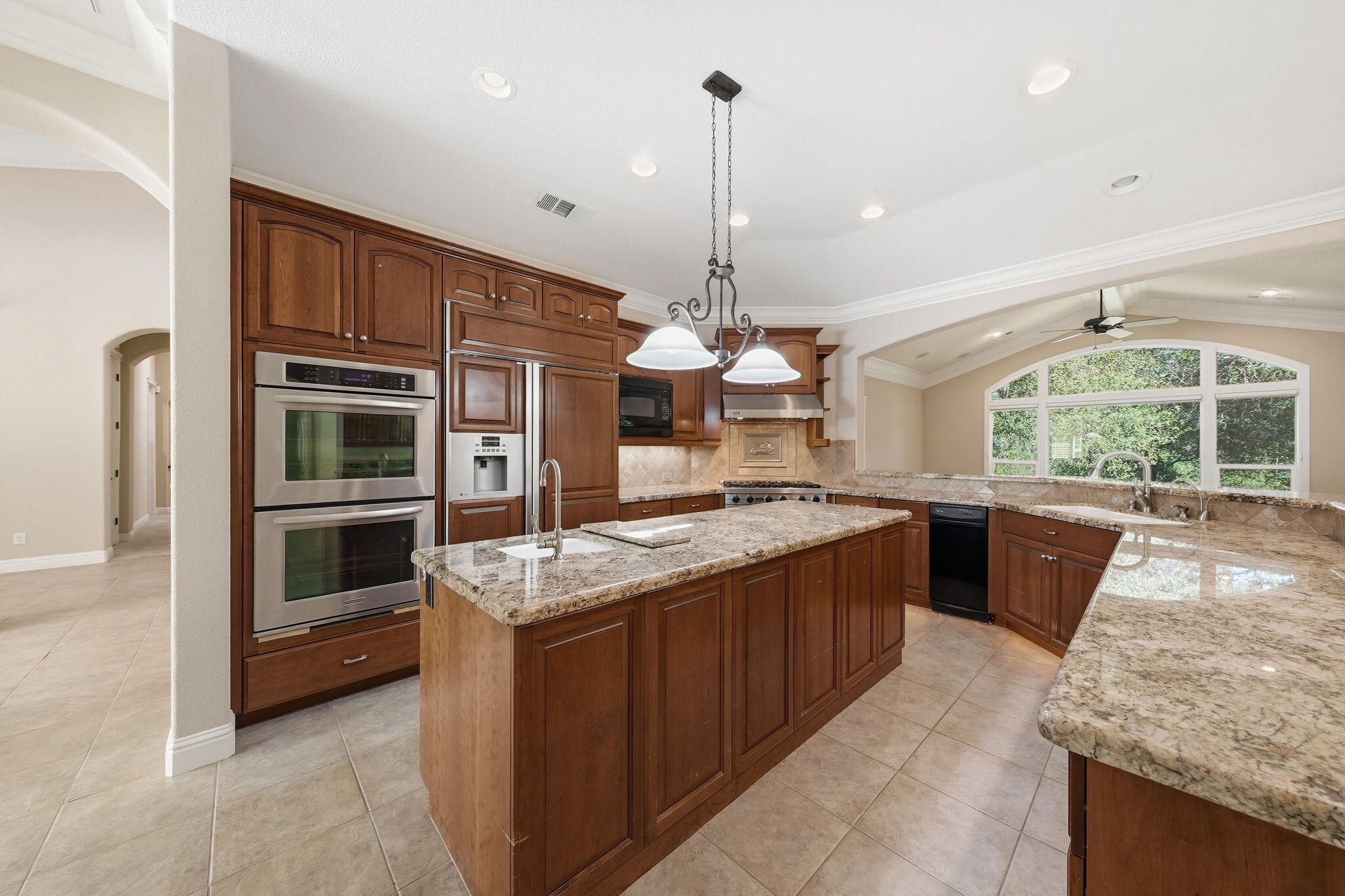 13457 Tierra Heights Road Redding, CA 96003 - Photo 15 of 56 15-web-or-mls-IMG-15