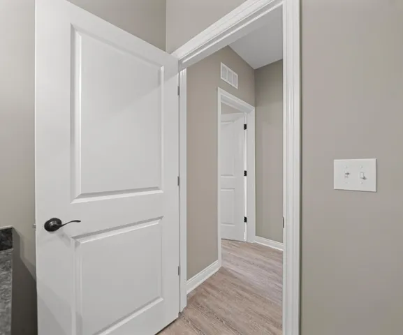 $625,000 | 8127 Hunters Ridge Drive, Newport, MI 48166