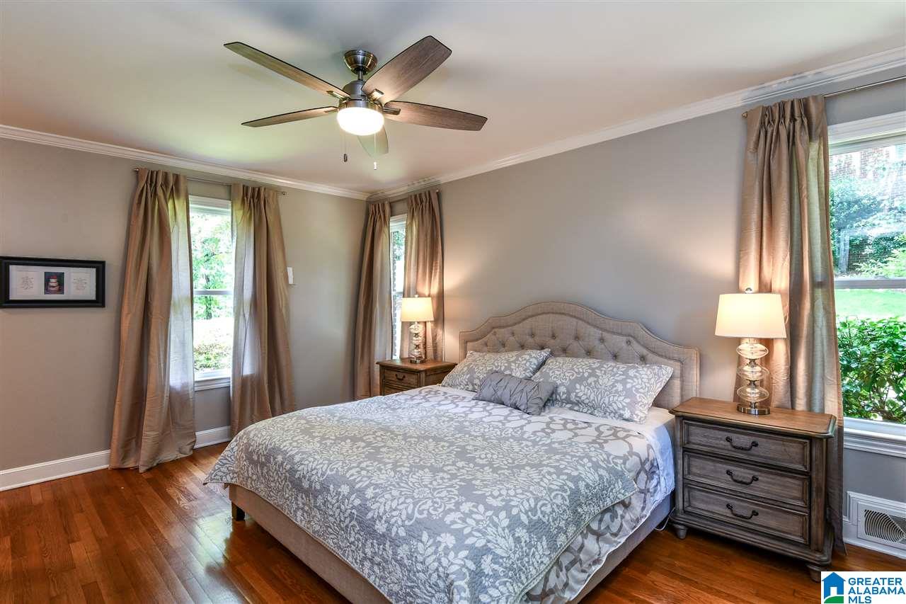 1887 Shades Crest Road Birmingham, AL 35216 - Photo 25 of 49