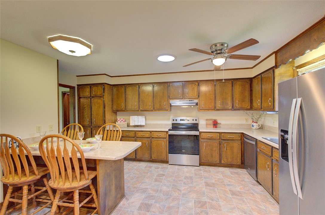 1363 Griffin Mill Road Easley, SC 29640 - Photo 11 of 49