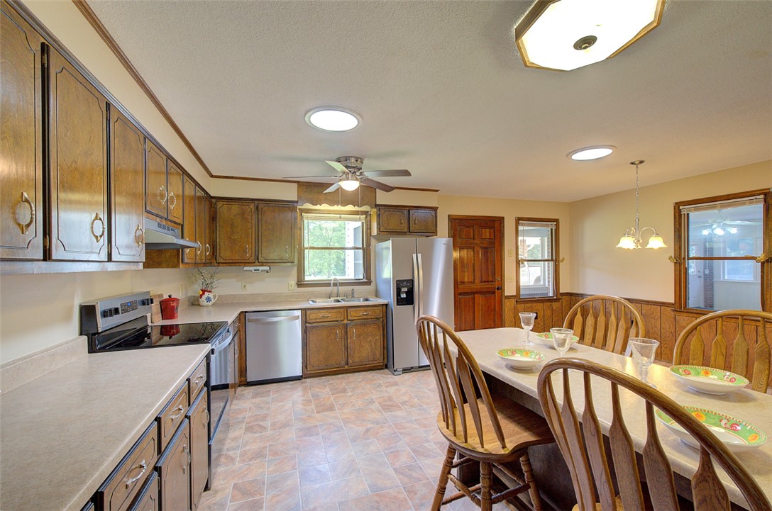 1363 Griffin Mill Road Easley, SC 29640 - Photo 14 of 49