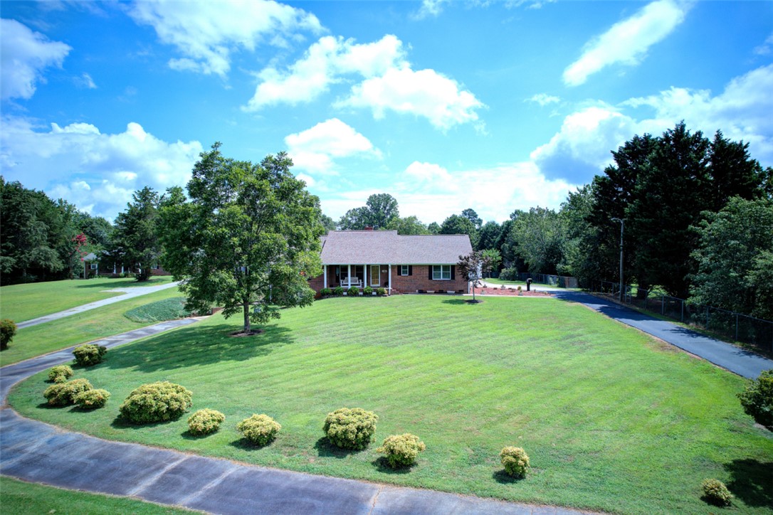 1363 Griffin Mill Road Easley, SC 29640 - Photo 4 of 49