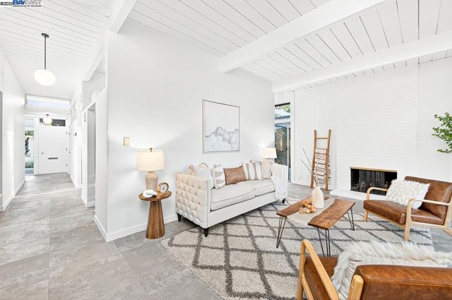 $3,699,000 | 3482 Kenneth Drive, Palo Alto, CA 94303