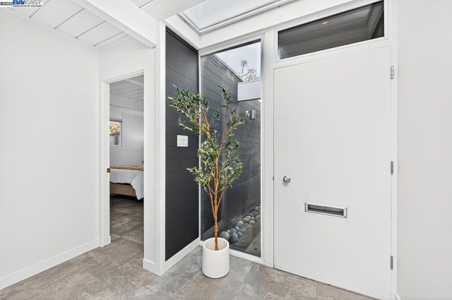 $3,699,000 | 3482 Kenneth Drive, Palo Alto, CA 94303