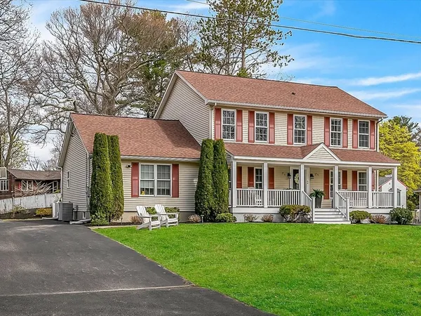 $899,999 | 2 Phaneuf Street, Middleton, MA 01949