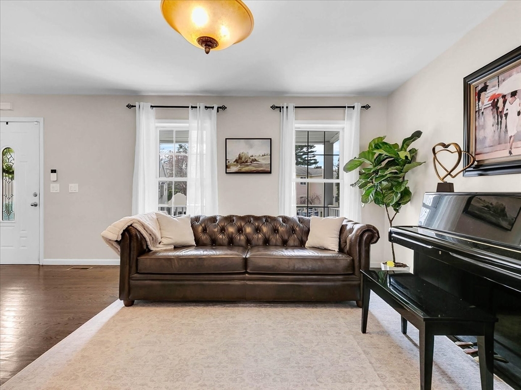 2 Phaneuf Street Middleton, MA 01949 - Photo 13 of 38