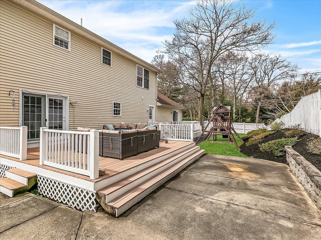 2 Phaneuf Street Middleton, MA 01949 - Photo 34 of 38