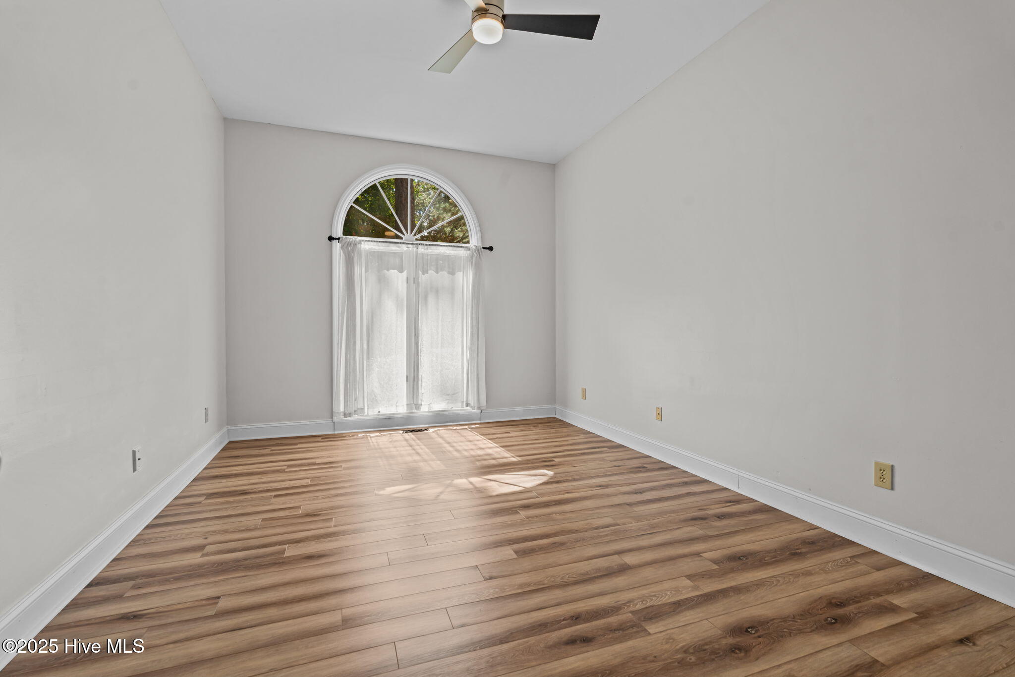 6 Montclair Court Pinehurst, NC 28374 - Photo 20 of 29 Office