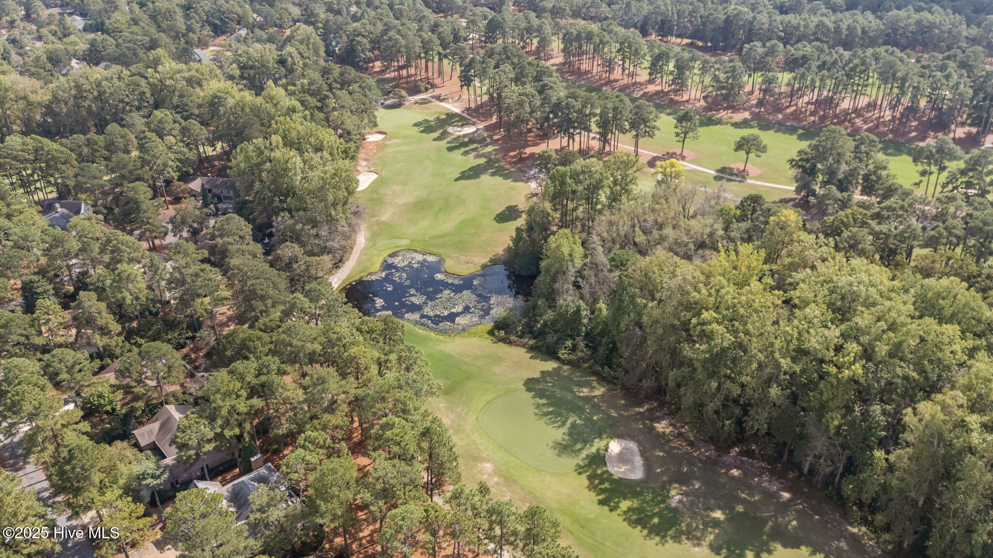 6 Montclair Court Pinehurst, NC 28374 - Photo 24 of 29 10-web-or-mls-DJI_20231030153700_0474_D