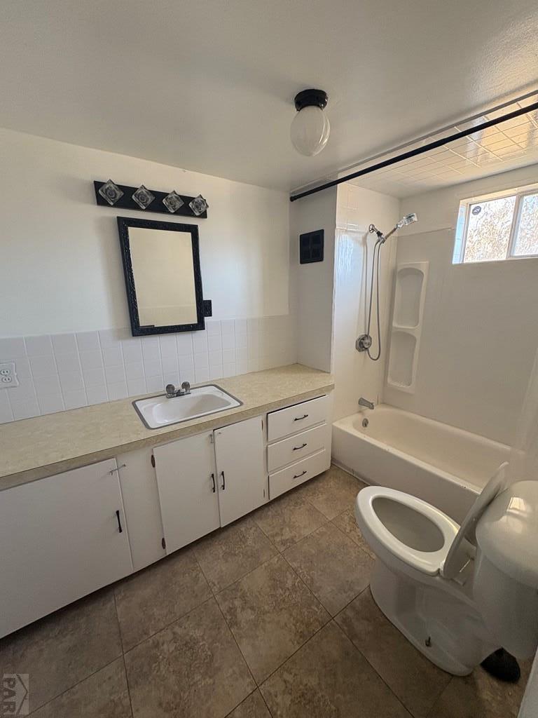 812 State Street Trinidad, CO 81082 - Photo 8 of 24