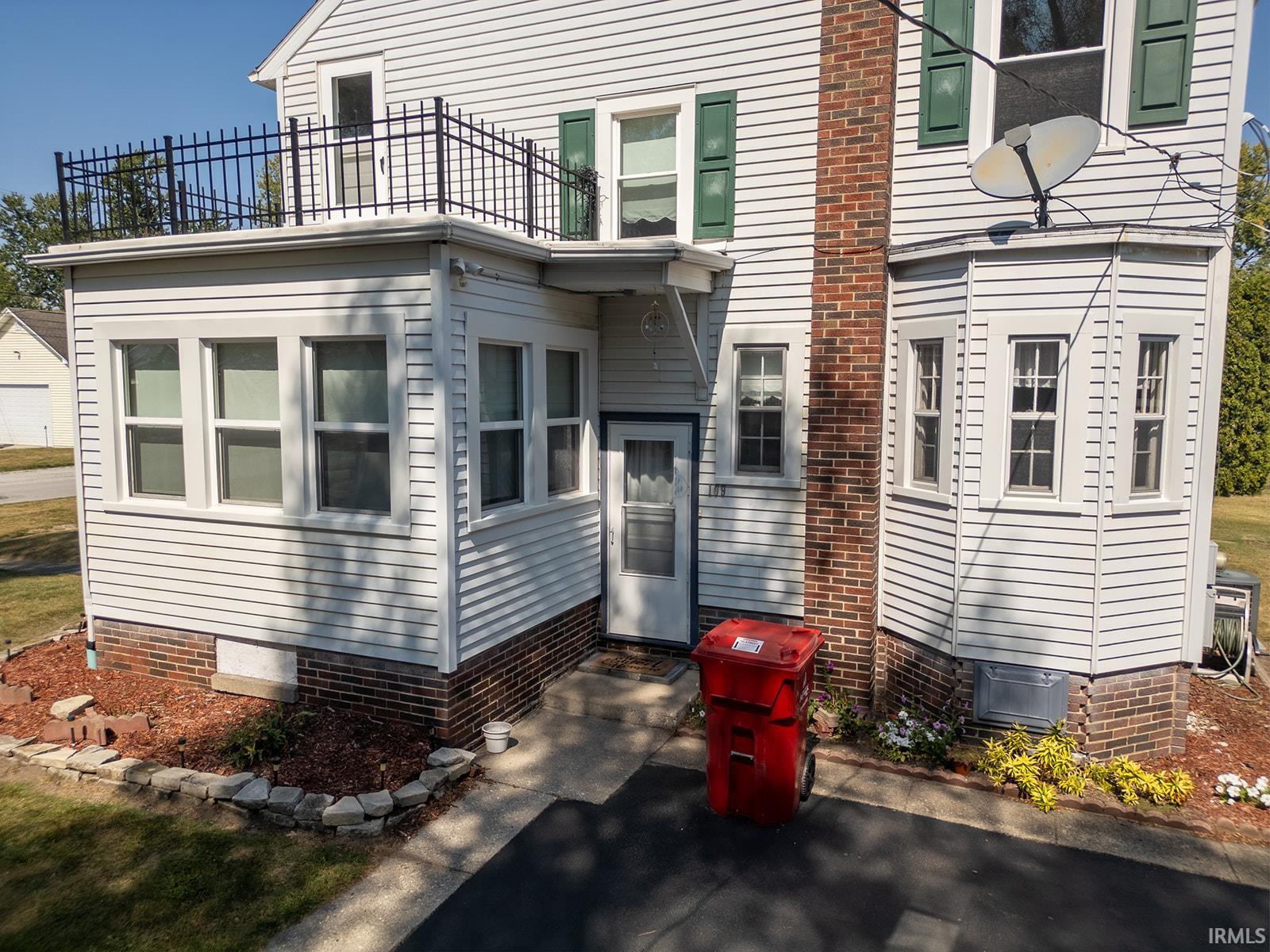 109 North Main Street Reynolds, IN 47980 - Photo 11 of 36