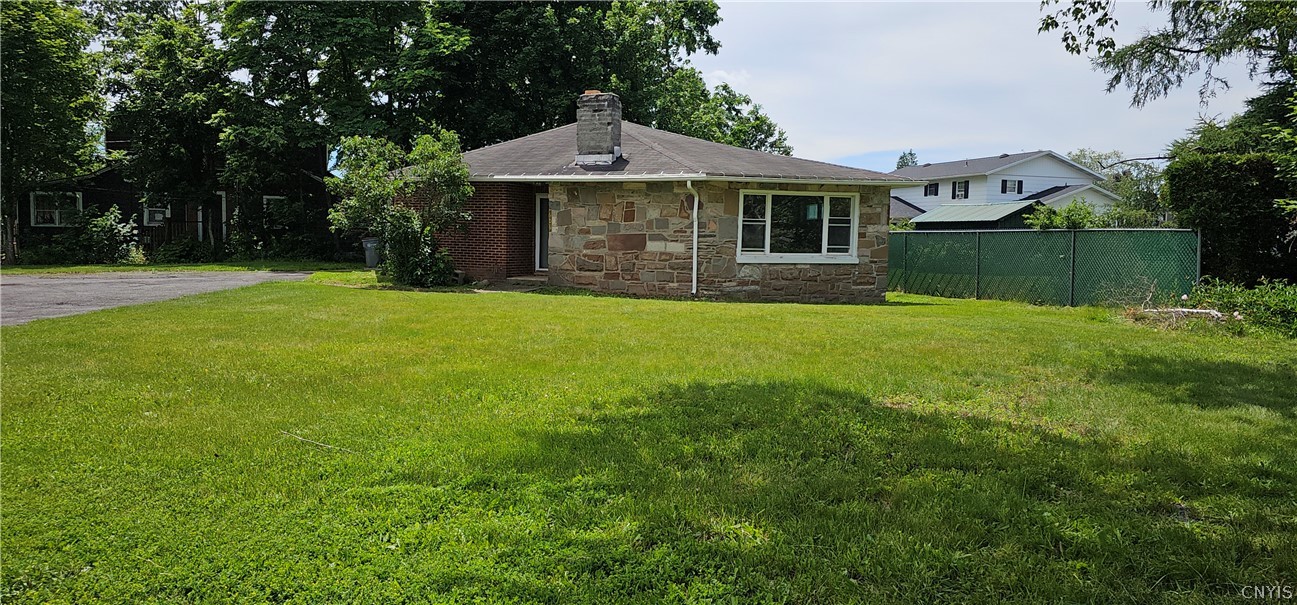 606 East Linden Street Rome, NY 13440 - Photo 3 of 29 Gallery Image 3