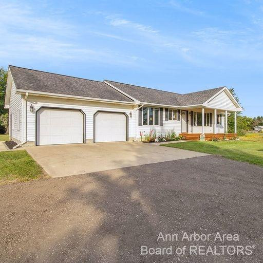 13400 Wilmore Road Stockbridge, MI 49285 - Photo 3 of 21 Photo 3