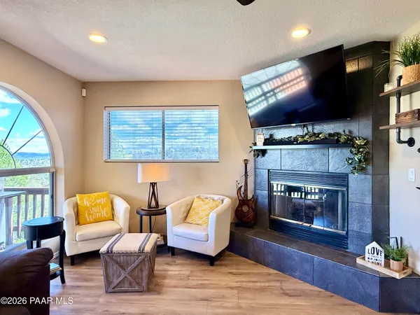 $3,500 | 4871 Butterfly Drive, Unit 320, Prescott, AZ 86301