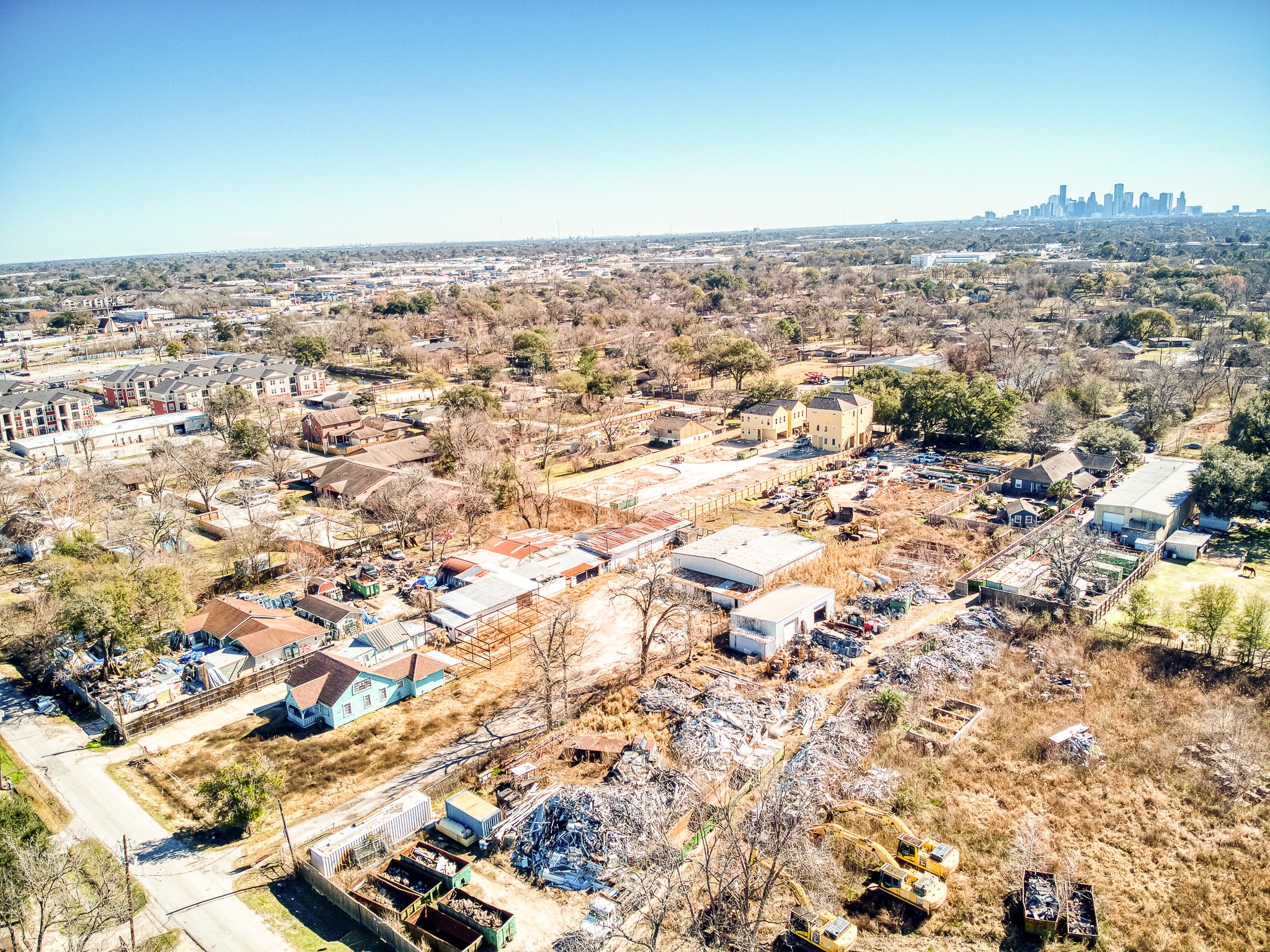 302 East Rogers Street Houston, TX 77022 - Photo 10 of 26