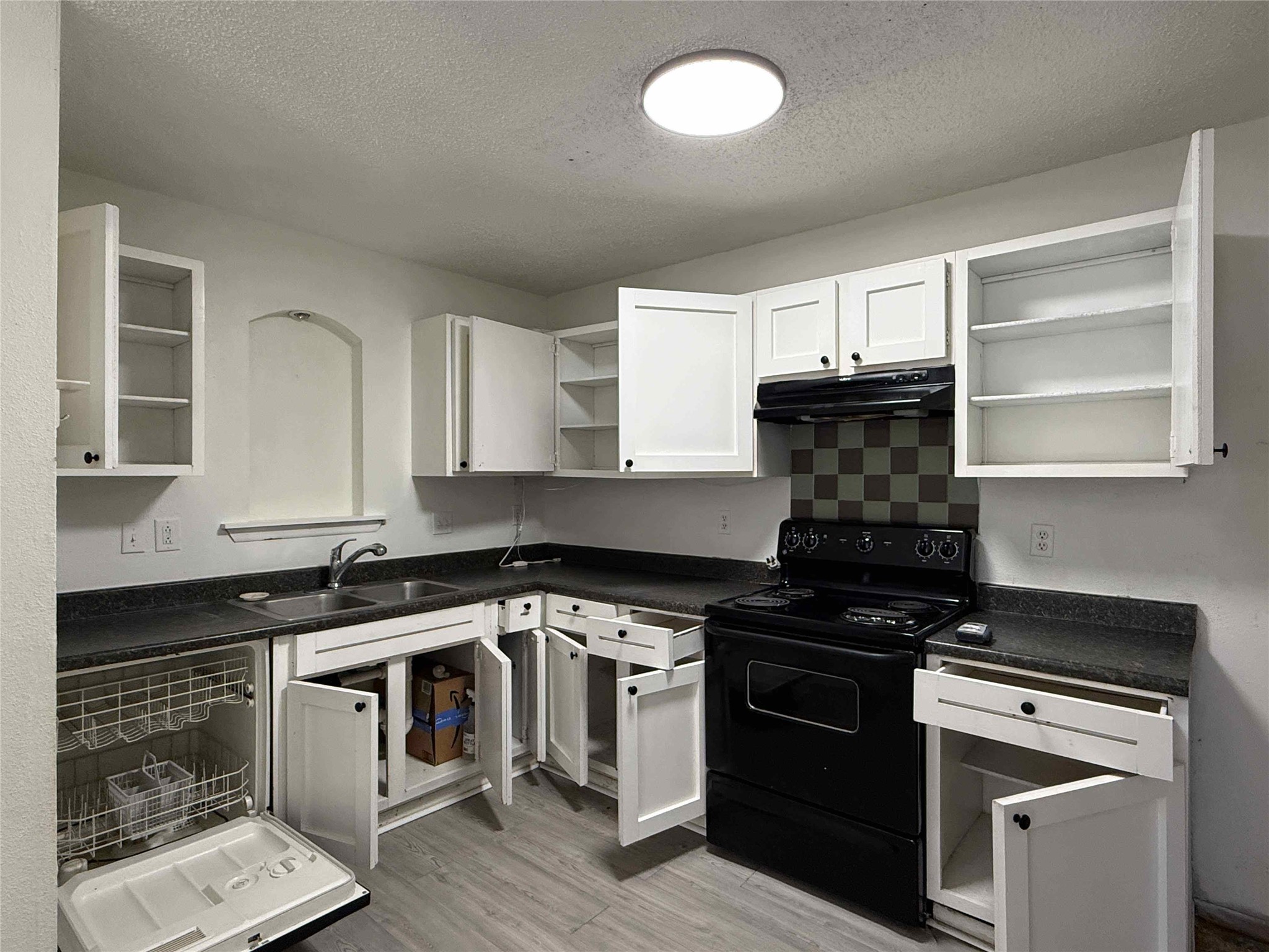 23215 Tree House Lane Spring, TX 77373 - Photo 5 of 11