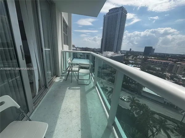 $3,500 | 3901 South Ocean Drive, Unit 15P, Hollywood, FL 33019