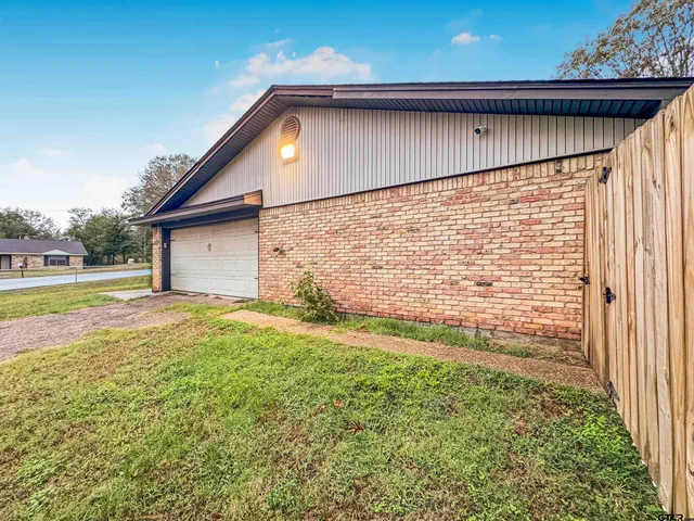 $239,000 | 10973 County Road 2250, Tyler, TX 75707