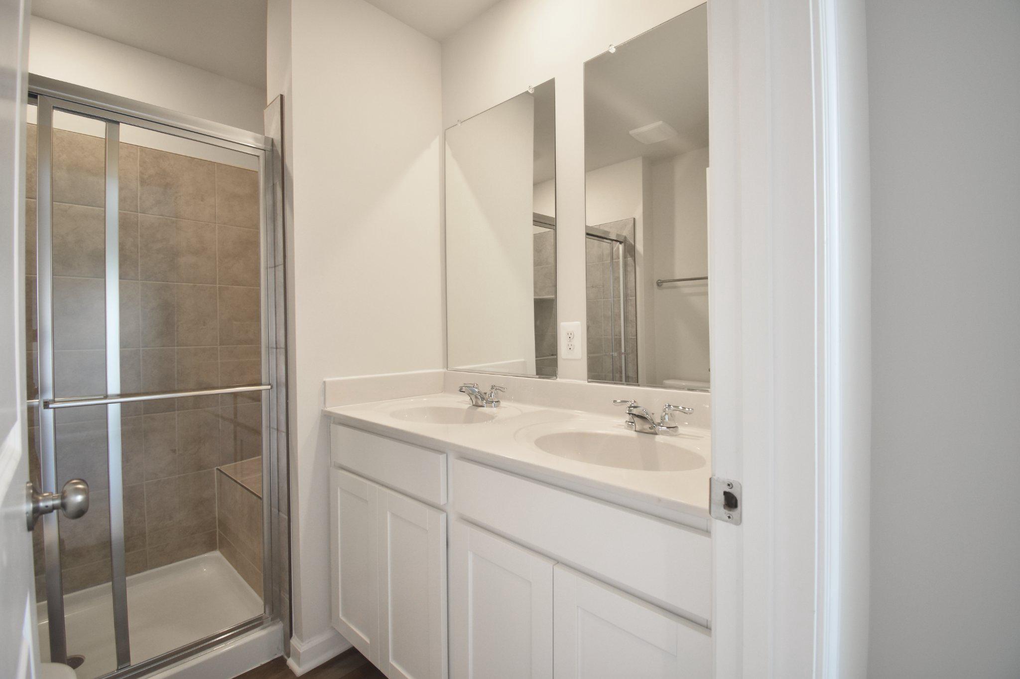 99 Gray Silver Road Inwood, WV 25428 - Photo 19 of 26 Primary Suite Bath