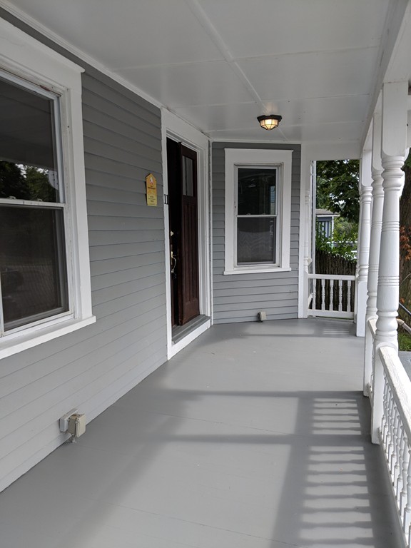 11 George Street Springfield, MA 01105 - Photo 2 of 24 Gallery Image 2