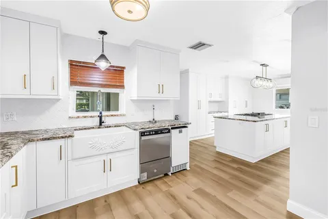 $615,000 | 2856 65th Way North, St. Petersburg, FL 33710