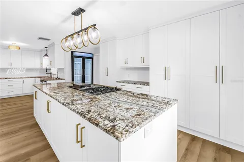 $615,000 | 2856 65th Way North, St. Petersburg, FL 33710