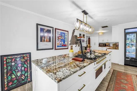 $615,000 | 2856 65th Way North, St. Petersburg, FL 33710