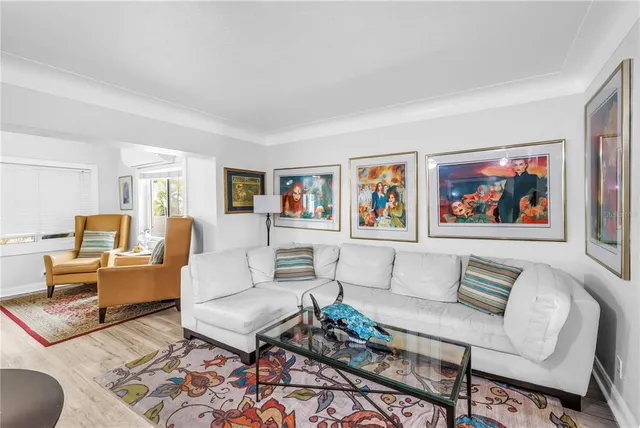 $630,000 | 2856 65th Way North, St. Petersburg, FL 33710