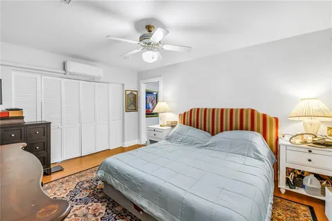 $615,000 | 2856 65th Way North, St. Petersburg, FL 33710