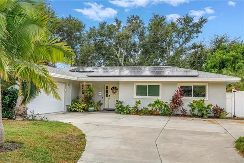 $615,000 | 2856 65th Way North, St. Petersburg, FL 33710