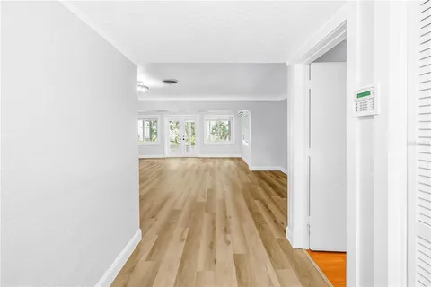 $615,000 | 2856 65th Way North, St. Petersburg, FL 33710