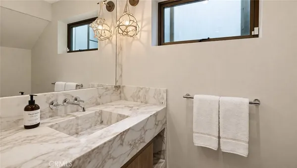 $135,000 | 716 The Strand, Manhattan Beach, CA 90266