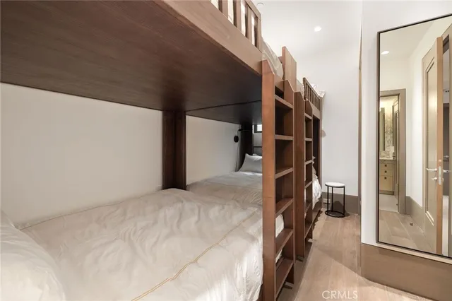 $135,000 | 716 The Strand, Manhattan Beach, CA 90266